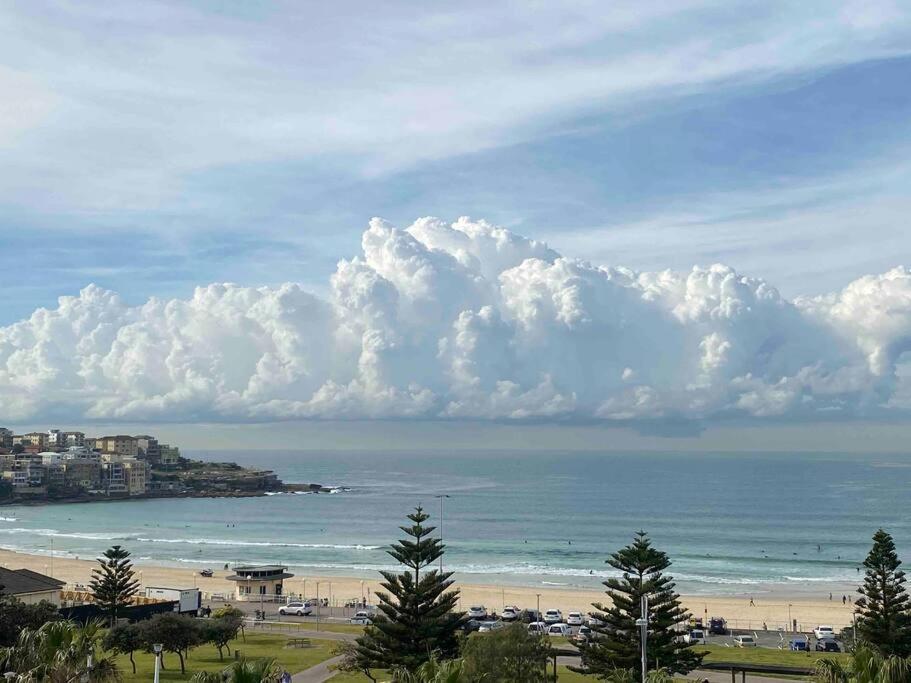 Bondi Beach Waves Beachfront Apartment Sidney Dış mekan fotoğraf