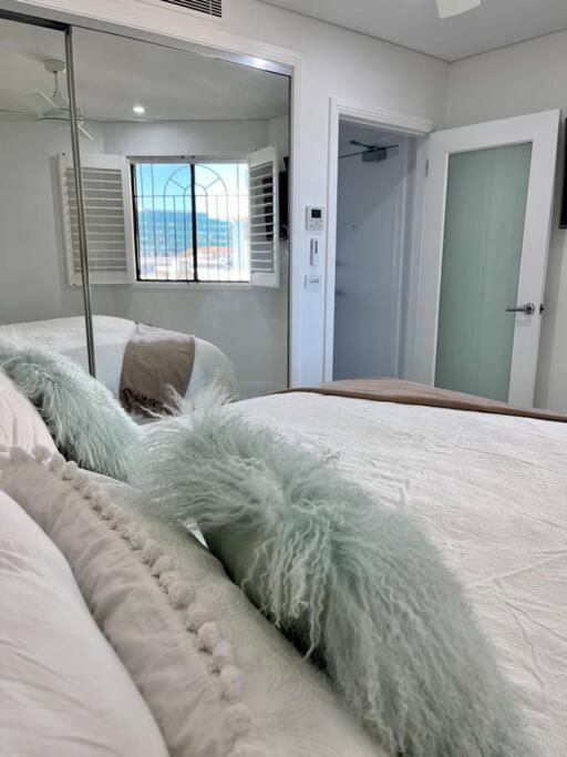 Bondi Beach Waves Beachfront Apartment Sidney Dış mekan fotoğraf